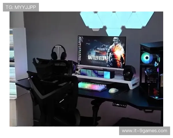 FPS游戏主播强烈推荐的舒适实用电竞桌打造沉浸式战斗体验